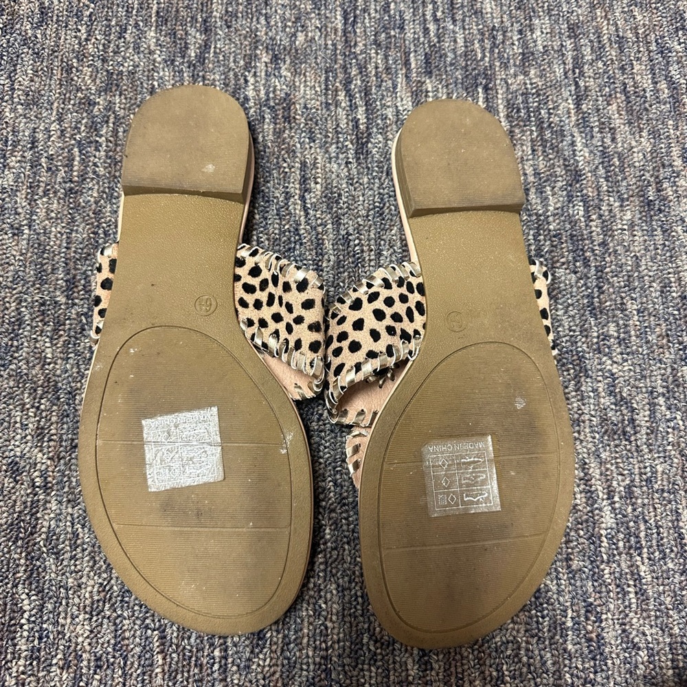 Flip flops - Picture 2 of 2